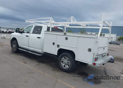 2024 Ram 2500 Tradesman 4X4 8' Box z USA, uszkodzony, nr VIN 3C6UR5HJ1RG142763